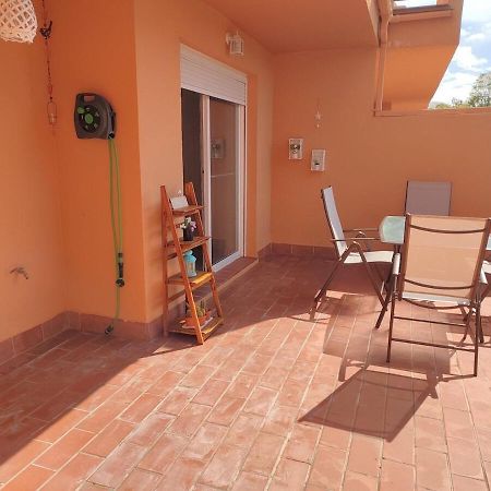 Apartamento Con Piscina 카사레스 외부 사진